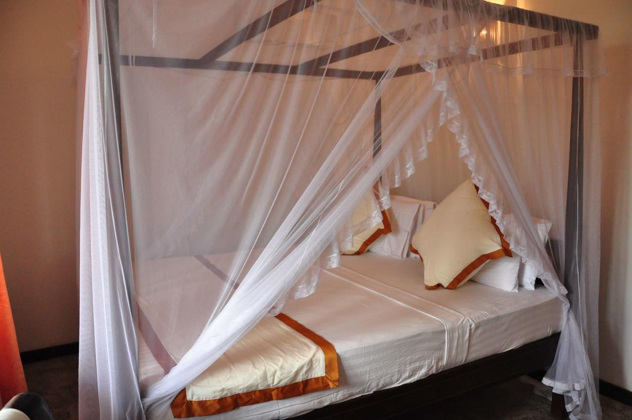 Wh Beach Resort Weligama Exterior foto