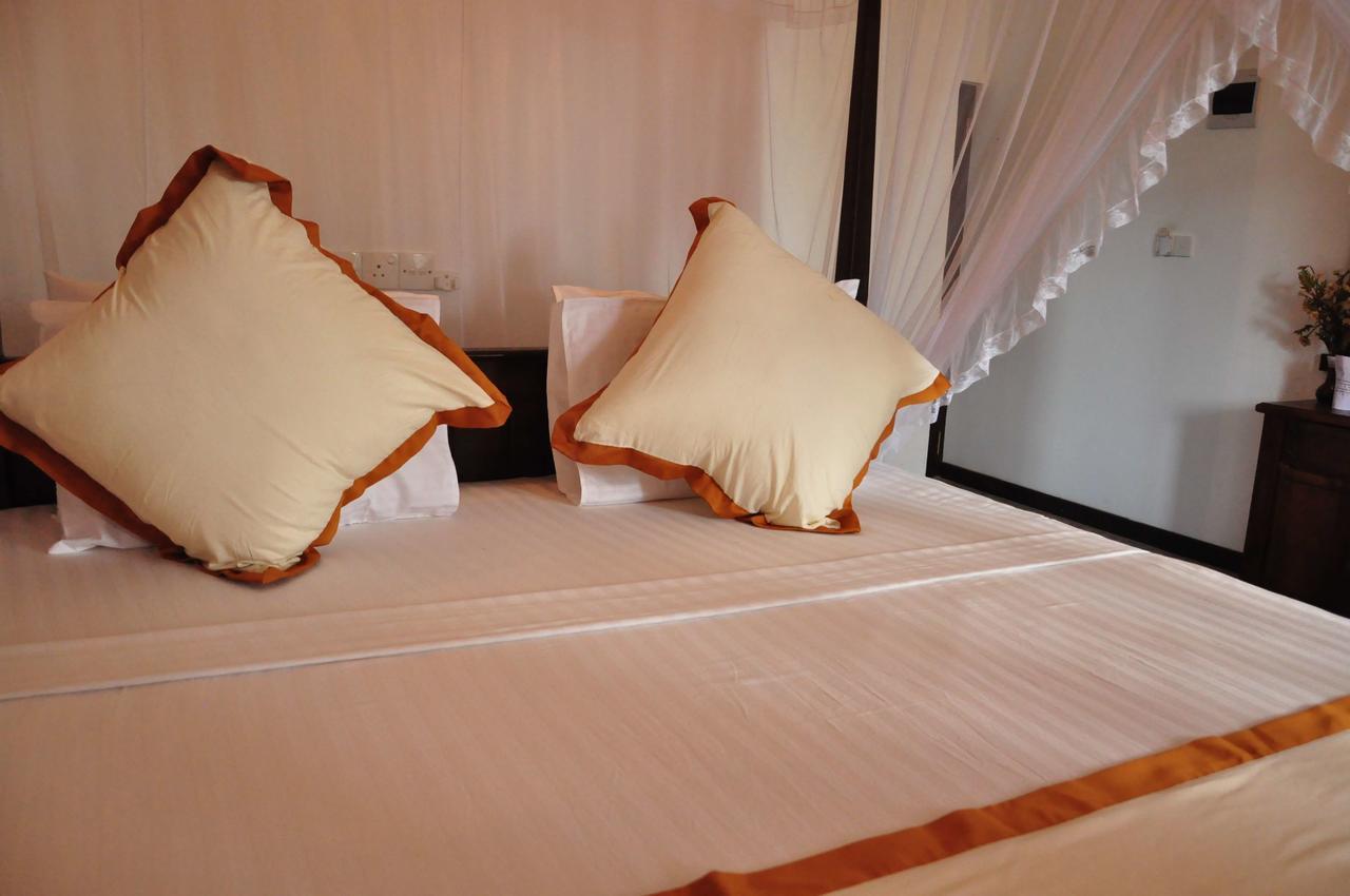 Wh Beach Resort Weligama Exterior foto