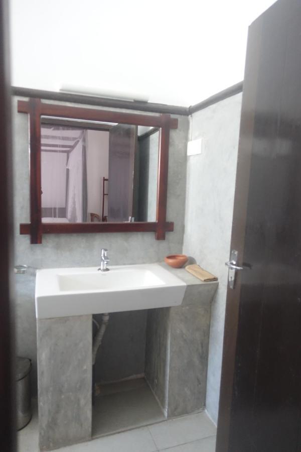 Wh Beach Resort Weligama Exterior foto