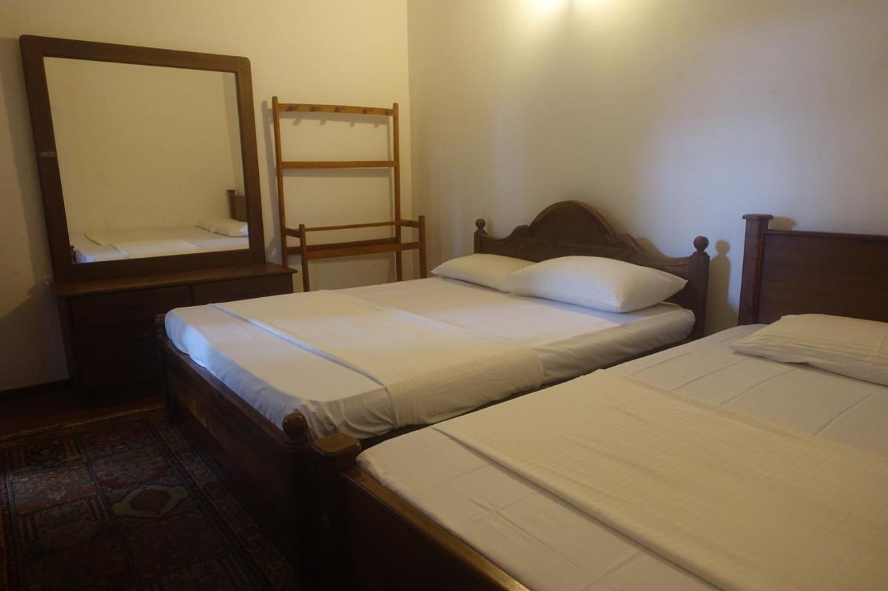 Wh Beach Resort Weligama Exterior foto